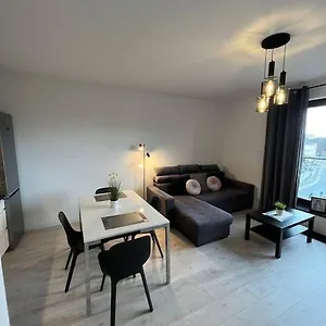 apartment-krawiecka-nice-wiew.hotelswroclaw.com/